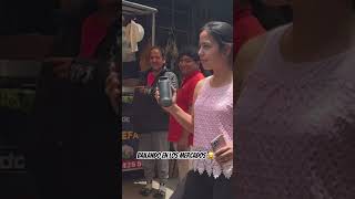 Bailando en los mercados 💃 humor comedia calle [upl. by Shererd554]