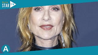 PHOTOS Isabelle Huppert Léa Drucker toutes puissantes en cuir au dîner des révélations des César [upl. by Nylannej]