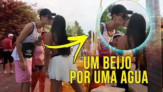 BEIJEI A TIA DA CERVEJA NO CARNAVAL [upl. by Aiak]