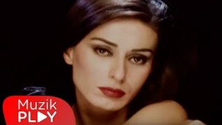 Yıldız Tilbe  Dayan Yüreğim Official Video [upl. by Romola162]