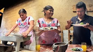 Como hacer enfrijoladas con frijol tostado y molido a mano en metate sabor auténtico y tradicional [upl. by Ainegul79]