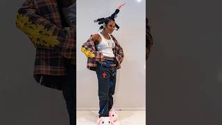 Teyana Taylor as Loc Dog in Dont Be A Menace for Halloween teyanataylor fashionpolice halloween [upl. by Elberta]