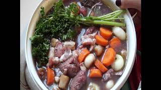 Boeuf Bourguignon traditionnel [upl. by Nalda481]