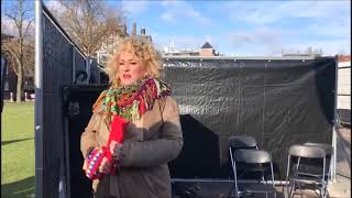 Karin Bloemen bij de No blame but change manifestatie tegen seksueel misbruik [upl. by Tomasine]