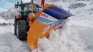 Steyr Traktoren im Winterdienst  German [upl. by Revlys898]