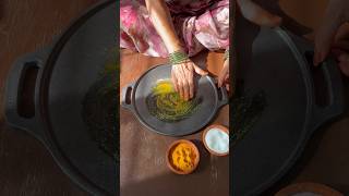 Cast iron tawa seasoning informative food castiron indiancurry [upl. by Aihsema]