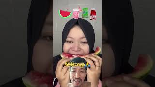 Makan semangka🙏 mukbang semangka semangkamerah watermelon food [upl. by Alliuqa]