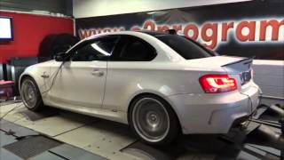 BMW 1M reprogrammation moteur 406ch speedlimit off 323kmh [upl. by Annhoj]