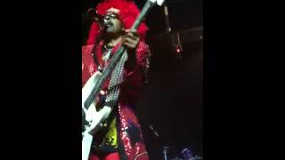 Bootsy Collins preforming quotPlayer of the Yearquot Hollywood Squares [upl. by Oicul]