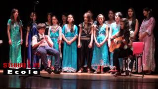 Chanson Patriotique Nationale en Kabyle  quotkker amis umazighquot Idir Ait Amarne [upl. by Essirahs]