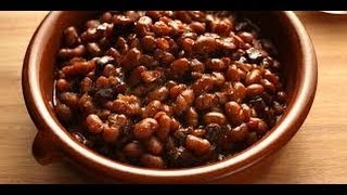 Food Storage Boston Baked Beans with Pressure Canned Salt Pork [upl. by Tocs]