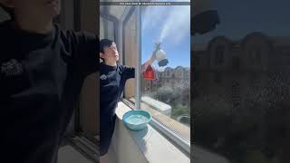 Magnetic Cleaner Shine Your Window from the Inside [upl. by Cissy]