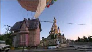 The balloon off the movie Up in Disneyland Resort Paris [upl. by Sabelle19]