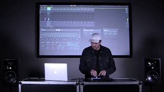 Maschine Mikro MK3 Making a BeatFirst Look [upl. by Herrera71]