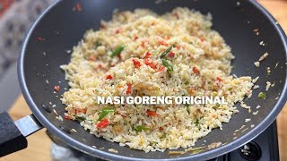 Nasi Goreng Original Nasi goreng duludulu Tak payah guna sos pun tapi sedap yakmat [upl. by Nnyluqcaj]