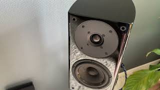 System Audio Pandion 2 Naim Supernait 2 M2Tech Young Come Together [upl. by Yorled]