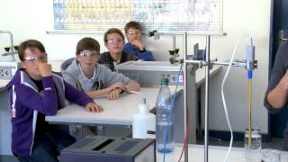 Chemie in der Schule  probieren statt studieren [upl. by Adamski]