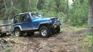 Jeep Wrangler YJ Detroit Locker Truetrac lockers Warn 8000 pulling trailer load of firewood [upl. by Giddings]