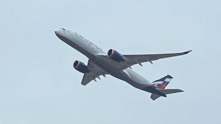 RAINY TAKE OFFS at Moscow Sheremetyevo Airport UUEESVO  Plane Spotting 2024 06042024 [upl. by Parsifal]