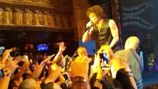 Enrique Bunbury Mutuaciones tour 2016 house of blues chicago [upl. by Anoirb]