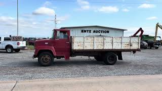 Entz Auction amp Realty – LOT 7962  1970 FORD F600 [upl. by Kezer]