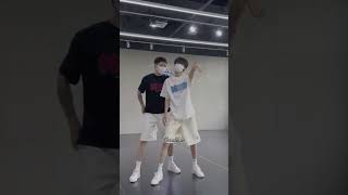 《Harry学长🏀amp 小民同学》Dance Cover《MX小东  Deyanggaalcatal》 Hot Dance Douyin shorts [upl. by Cerf]