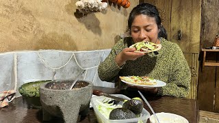 Auténticos antojitos mexicanos hechas a mano con un toque de sabores oaxaqueños [upl. by Gide]