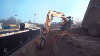 Inschuiven fietstunnel Maasmechelen [upl. by Iinde221]