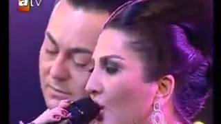 Prensimiz Serdar Ortaç amp Sibel CanKanasın düet canlı performans [upl. by Port]