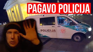 PAGAVO POLICIJA LIPAU Į KALĖDŲ EGLĘ [upl. by Barhos]