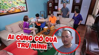 SIÊU SAO TV  KIẾP NẠN THỨ 81 của Đức Hạnh TỦI THÂN vì cả thế giới có quà TRỪ MÌNH [upl. by Kcirdnek185]