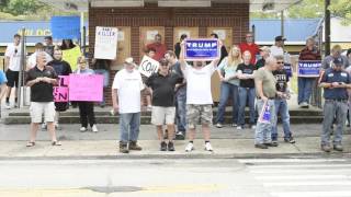 Protesters at Clinton Campaign Event in Logan WV 3 [upl. by Vicki]