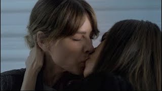 Lucifer Season 5  Kiss Scene — Chloe and Maze Lauren German and LesleyAnn Brandt [upl. by Maison]