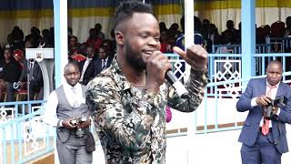 HARRY RICHIE VAIDA ARTIST PERFORMES AT KENYATTA UNIVERSITY GRADUATION CEREMONY [upl. by Rosabella57]