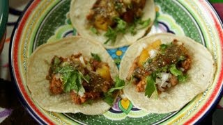 Rezept Mexikanische Tacos mit Schweinefleisch und Ananas Tacos Al Pastor [upl. by Ahsaya897]