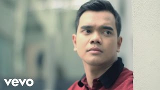 Alif Satar  Pendusta Official Music Video [upl. by Marc858]