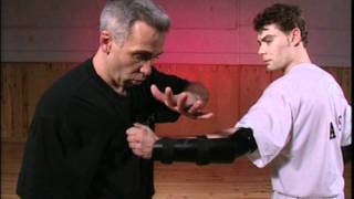 Instruction Tonfa par Robert Paturel [upl. by Theo19]