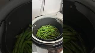 CRISPY Air Fryer Green Beans  EASY Low Carb Air Fryer Recipes  Ninja Foodi shorts [upl. by Wj]