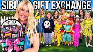 👻 BOO BASKET👻 SiBLiNG GIFT EXCHANGE WiTH 10 KiDS 🎃 [upl. by Wylde]