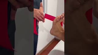 Kinesiotaping para esguince de tobillo [upl. by Everest]