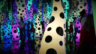 Infinity Room 2 Yayoi Kusama Infinite Love [upl. by Nodyarb]