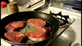 how to fry the perfect pork chop [upl. by Delmar]