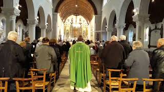 En marchant vers toiSeigneur chant d entrée messe du 12 11 2o17 église Saint Pierre [upl. by Symon]