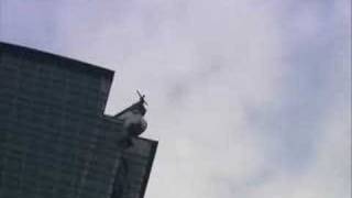 Extreme Felix Baumgartner jumping off Taipei 101 首次從101跳樓成功 [upl. by Hedaza]