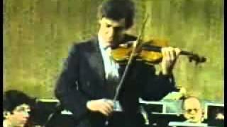 Pinchas Zukerman Plays Beethovens Violin Concerto 1st Mov Part 1 [upl. by Nereus308]