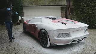 Dirty Lamborghini gets a rubdown [upl. by Syla]