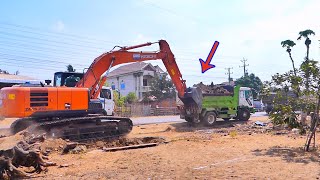 Amazingly videos new Excavator HITACHI helping to Dump Truck [upl. by Jeannie]