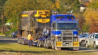 A day in the life with SHOWTIME moving heavy iron around Houston 🤘🏼kenworth W900 Heavy Haul truck [upl. by December]