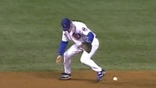 2003 NLCS Gm 6 Gonzalezs error opens the door [upl. by Eiduj]