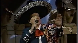 MIGUEL ACEVES MEJÍA quotHUAPANGOS DE OROquot CON EL MARIACHI 2000 DE CUTBERTO PÉREZ [upl. by Karlotta30]